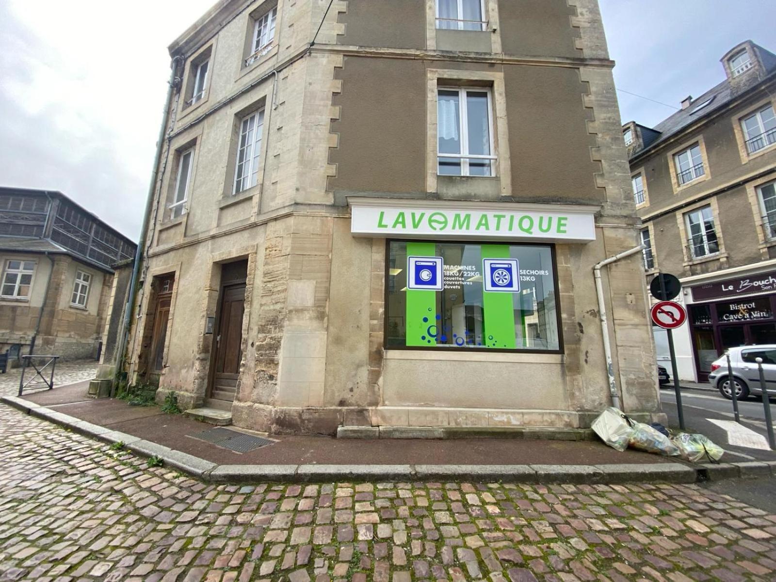 Grand Studio Bayeux: Cozy 3-Star in Historic Center Exterior photo
