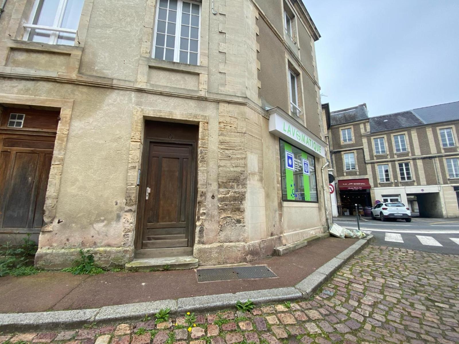Grand Studio Bayeux: Cozy 3-Star in Historic Center Exterior photo