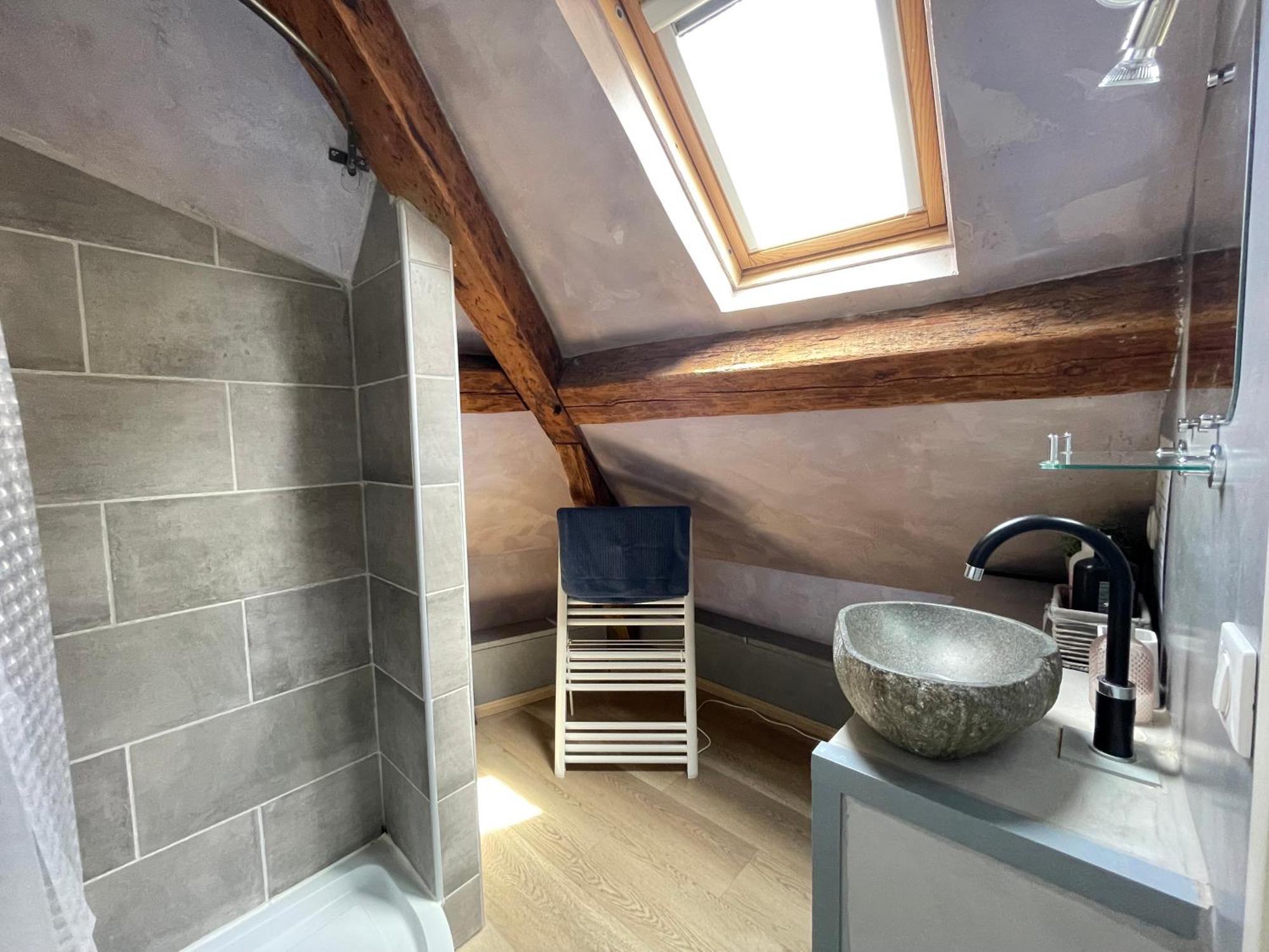 Grand Studio Bayeux: Cozy 3-Star in Historic Center Exterior photo